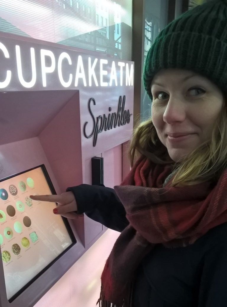 Sprinkles, cupcakes, New York, atm